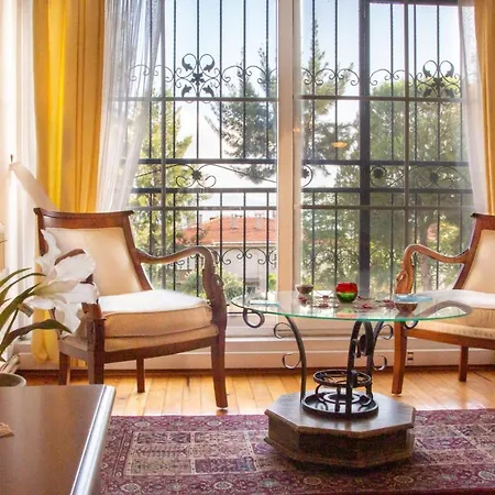 Spacious Detached House With Garden In Izmir Ulucak