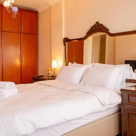 Apartment Spacious Detached House With Garden In Izmir Ulucak
